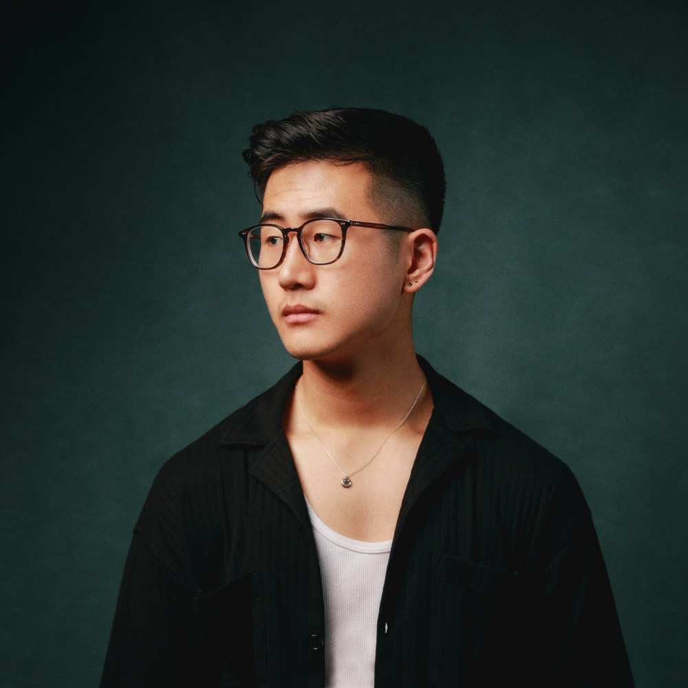 Studio photo of photographer Daniel Kim